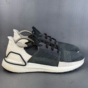 adidas Ultra Boost 2019 Oreo athletic sneaker shoes men’s size 10